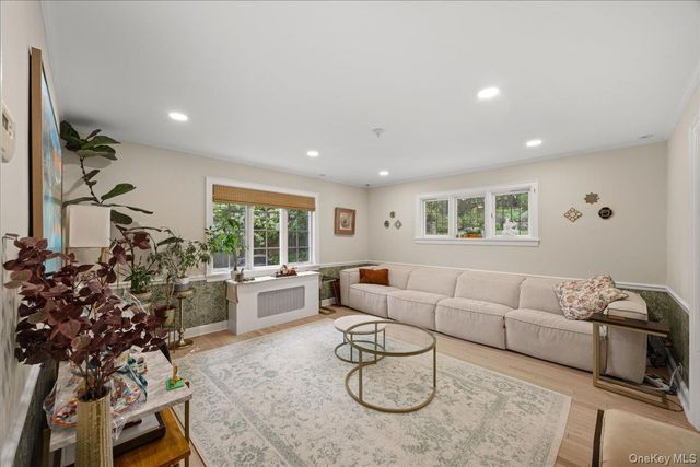 311 Lyncroft Road, New Rochelle, NY 10804
