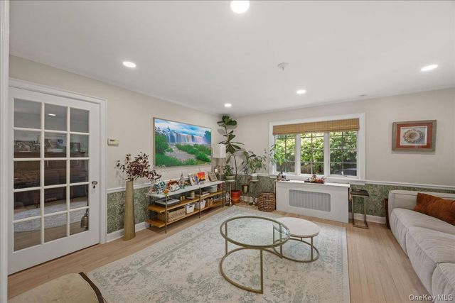 311 Lyncroft Road, New Rochelle, NY 10804