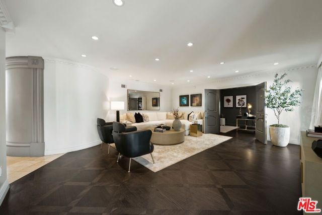 2463 Achilles Drive, Los Angeles, CA 90046