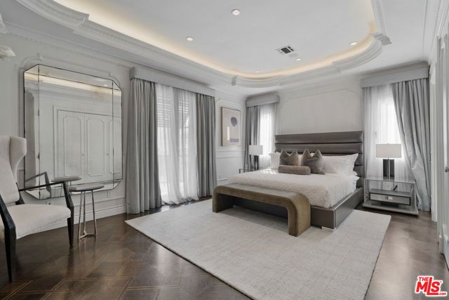 2463 Achilles Drive, Los Angeles, CA 90046