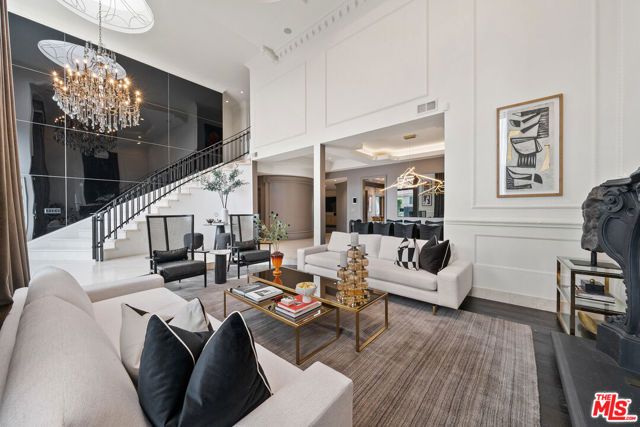 2463 Achilles Drive, Los Angeles, CA 90046