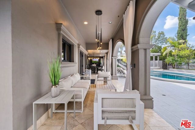 2463 Achilles Drive, Los Angeles, CA 90046