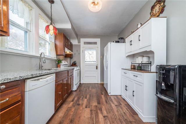 2616 Voelkel Ave, Dormont, PA 15216