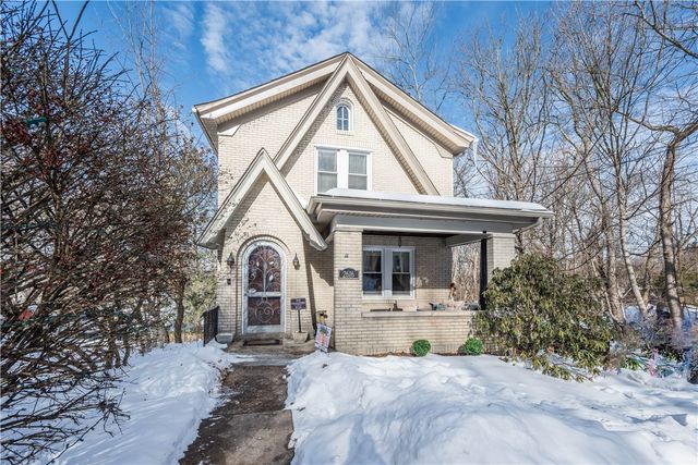 2616 Voelkel Ave, Dormont, PA 15216