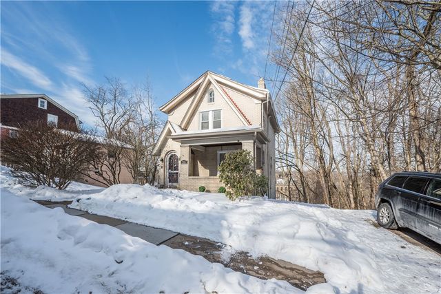 2616 Voelkel Ave, Dormont, PA 15216