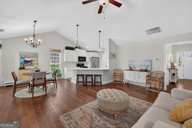 4826 Lost Creek Drive, Gainesville, GA 30504