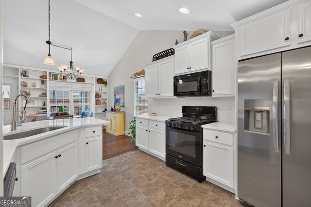 4826 Lost Creek Drive, Gainesville, GA 30504