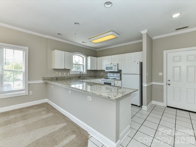8658 Coralbell Lane, Charlotte, NC 28213