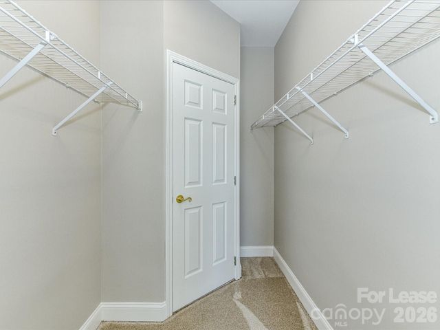 8658 Coralbell Lane, Charlotte, NC 28213