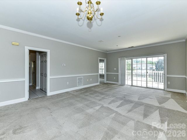 8658 Coralbell Lane, Charlotte, NC 28213