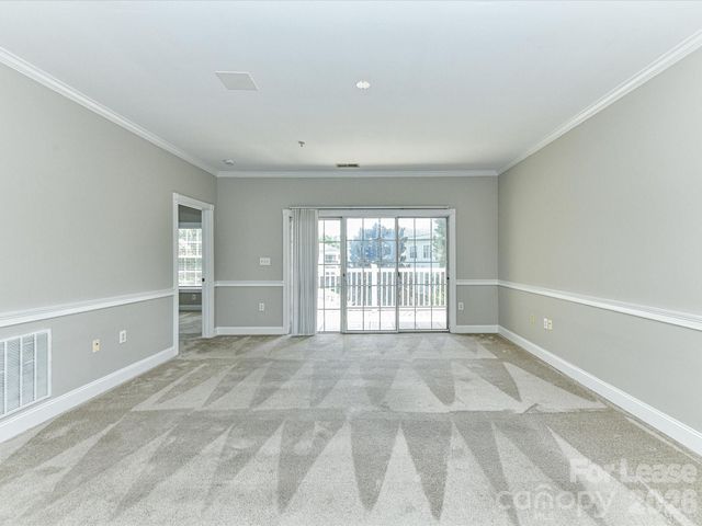 8658 Coralbell Lane, Charlotte, NC 28213