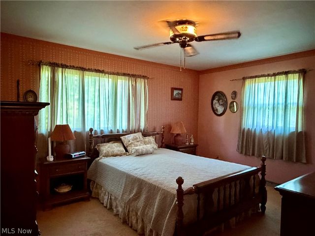 2849 Hoagland Blackstub Road, Cortland, OH 44410