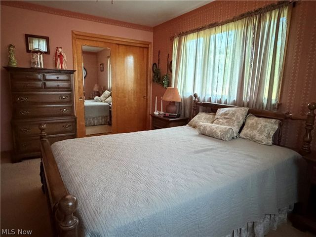 2849 Hoagland Blackstub Road, Cortland, OH 44410