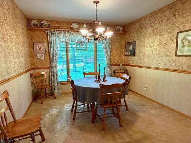 2849 Hoagland Blackstub Road, Cortland, OH 44410