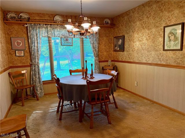 2849 Hoagland Blackstub Road, Cortland, OH 44410