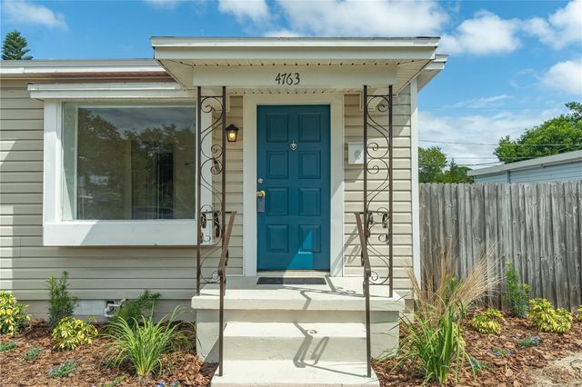 4763 21ST AVENUE N, St Petersburg, FL 33713