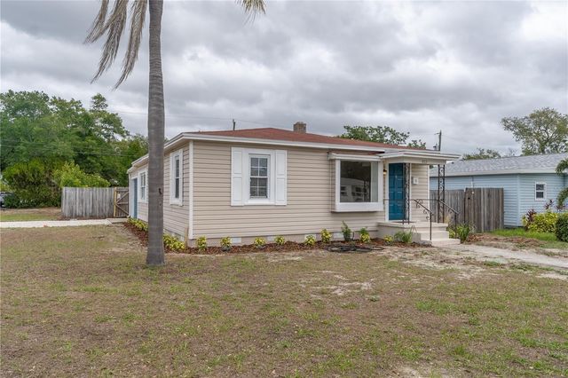 4763 21ST AVENUE N, St Petersburg, FL 33713