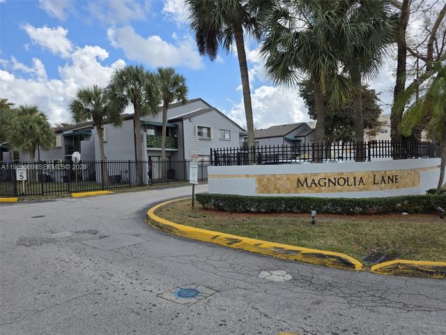 7421 SW 152nd Avenue 9-101, Miami, FL 33193
