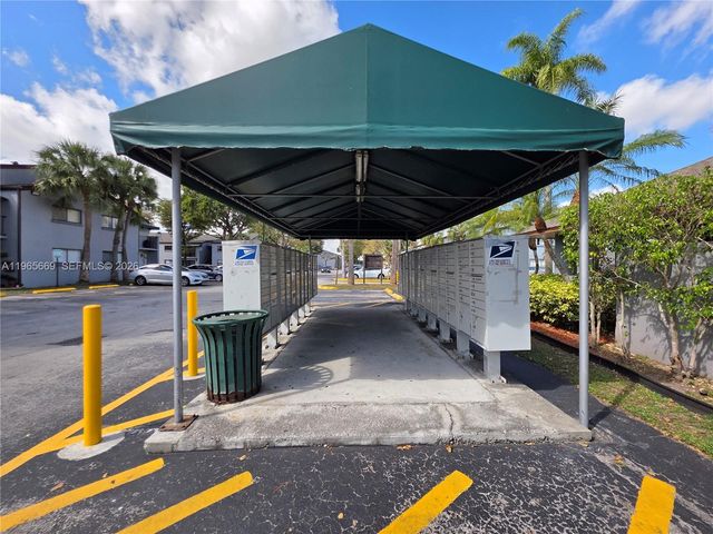 7421 SW 152nd Avenue 9-101, Miami, FL 33193