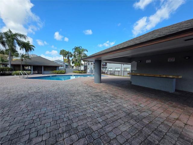 7421 SW 152nd Avenue 9-101, Miami, FL 33193