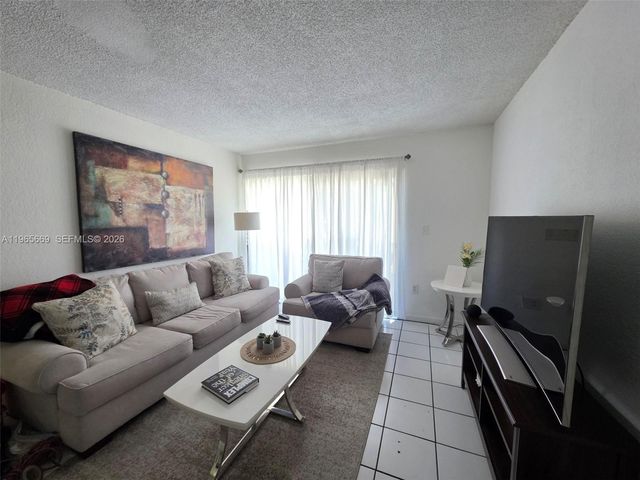 7421 SW 152nd Avenue 9-101, Miami, FL 33193