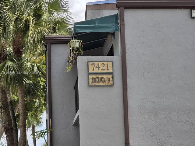 7421 SW 152nd Avenue 9-101, Miami, FL 33193