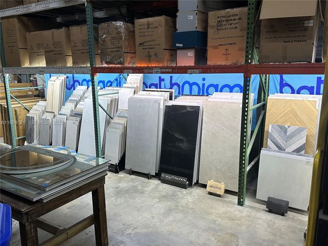 DORAL, Doral, FL 33166