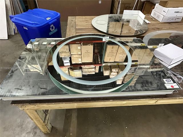 DORAL, Doral, FL 33166