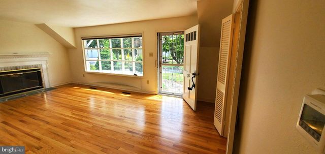 211 WOOD ST, Harrisburg, PA 17109