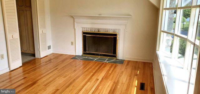 211 WOOD ST, Harrisburg, PA 17109