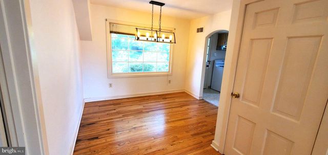 211 WOOD ST, Harrisburg, PA 17109