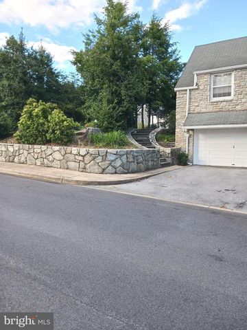 211 WOOD ST, Harrisburg, PA 17109