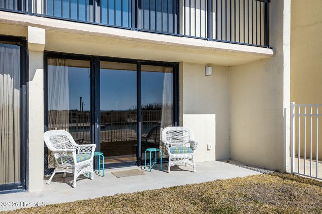 2305 W Ft Macon Road 107, Atlantic Beach, NC 28512