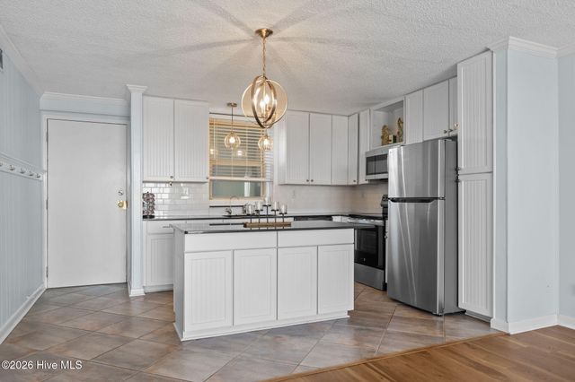 2305 W Ft Macon Road 107, Atlantic Beach, NC 28512