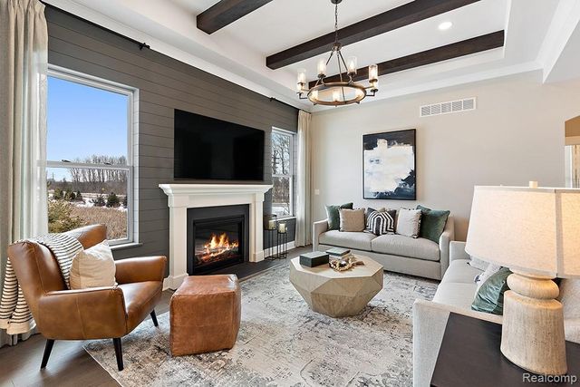 6104 Pollak Road, Pittsfield Charter Township, MI 48197