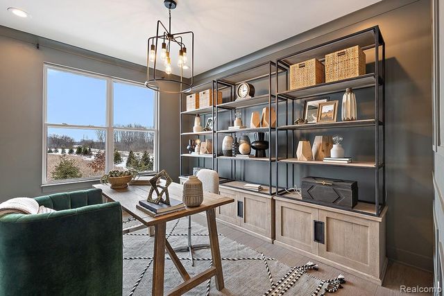 6104 Pollak Road, Pittsfield Charter Township, MI 48197