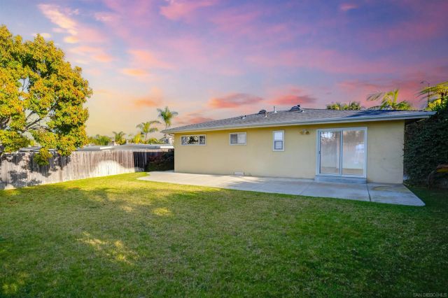 370 Tamarack Ave, Carlsbad, CA 92008