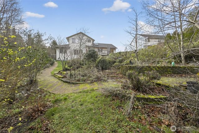 844 Holbeck Drive, Camano Island, WA 98282