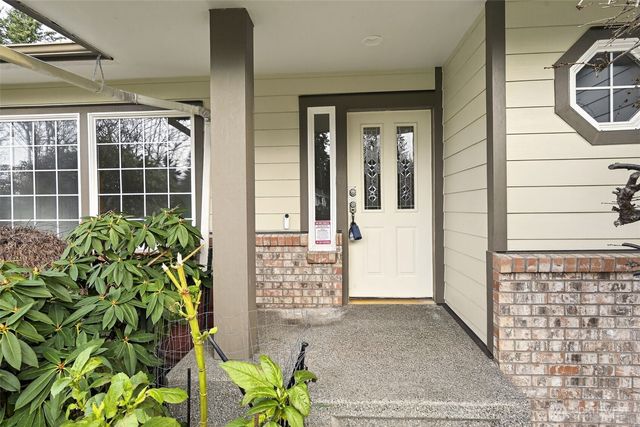 844 Holbeck Drive, Camano Island, WA 98282