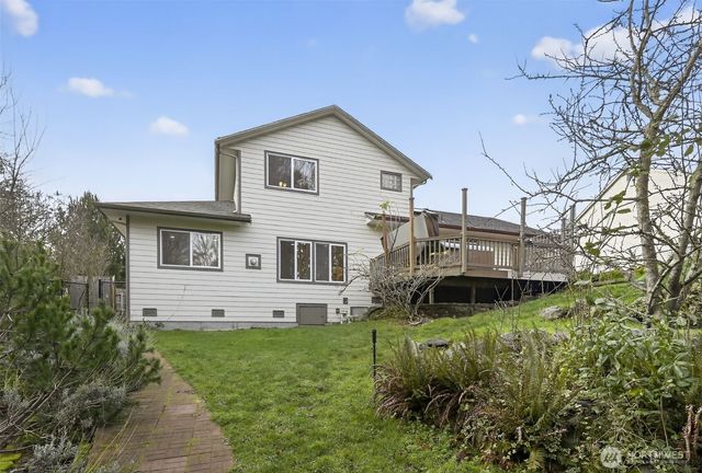 844 Holbeck Drive, Camano Island, WA 98282