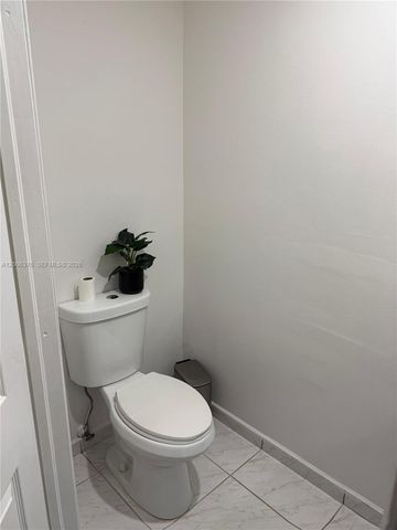 9721 SW 162nd Ct, Miami, FL 33196