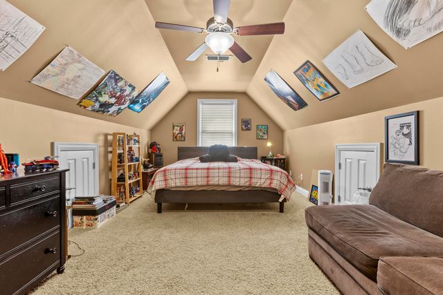 538 Houston Oaks Drive, Paris, KY 40361
