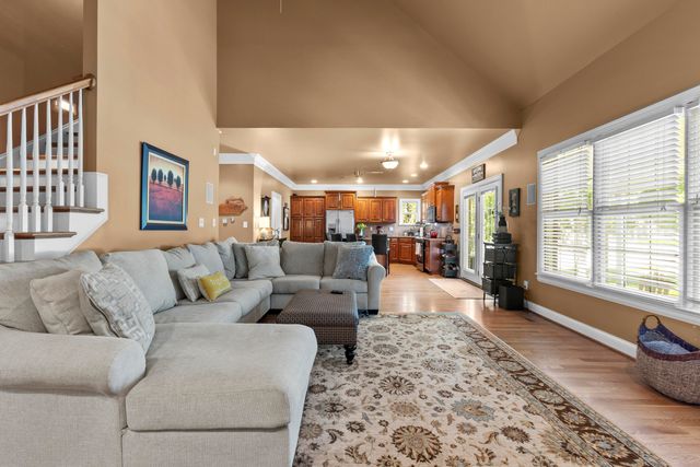 538 Houston Oaks Drive, Paris, KY 40361