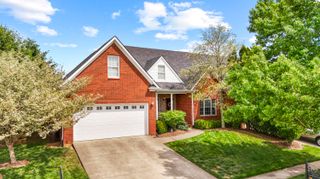 538 Houston Oaks Drive, Paris, KY 40361