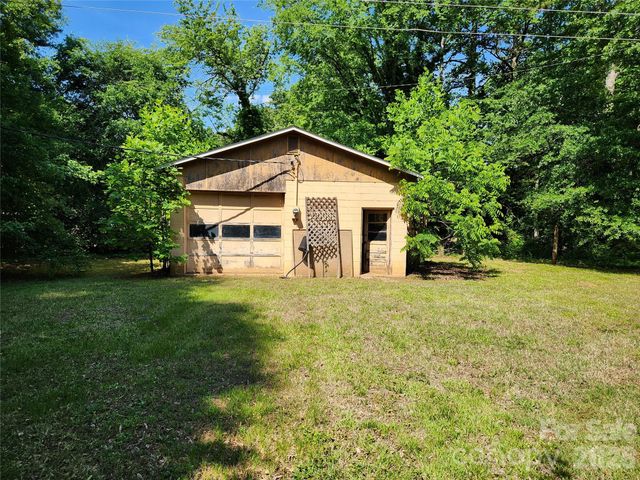 3136 Philadelphia Church Road, Lincolnton, NC 28092