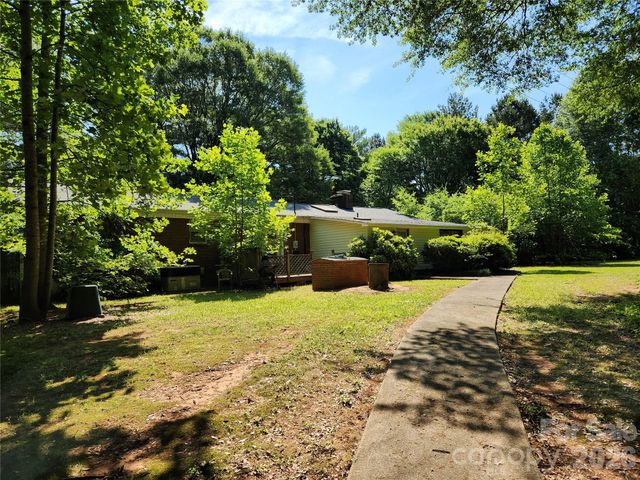 3136 Philadelphia Church Road, Lincolnton, NC 28092