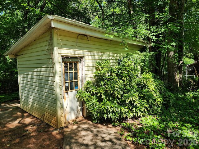 3136 Philadelphia Church Road, Lincolnton, NC 28092