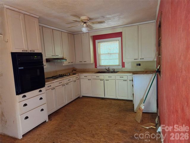 3136 Philadelphia Church Road, Lincolnton, NC 28092