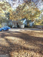 105 New Path, Douglasville, GA 30134