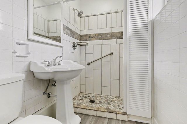 52511 Lynnewood Avenue, South Bend, IN 46628